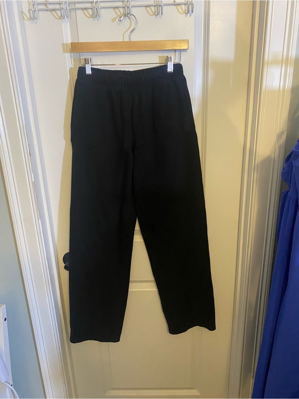 Skims black sweat pants